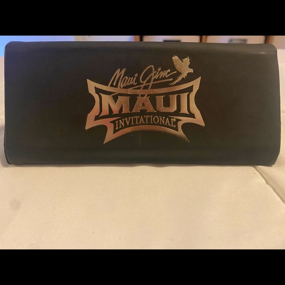 Maui Jim Beaches titanium frame. Exclusive Maui Invitational case. - Picture 4 of 10